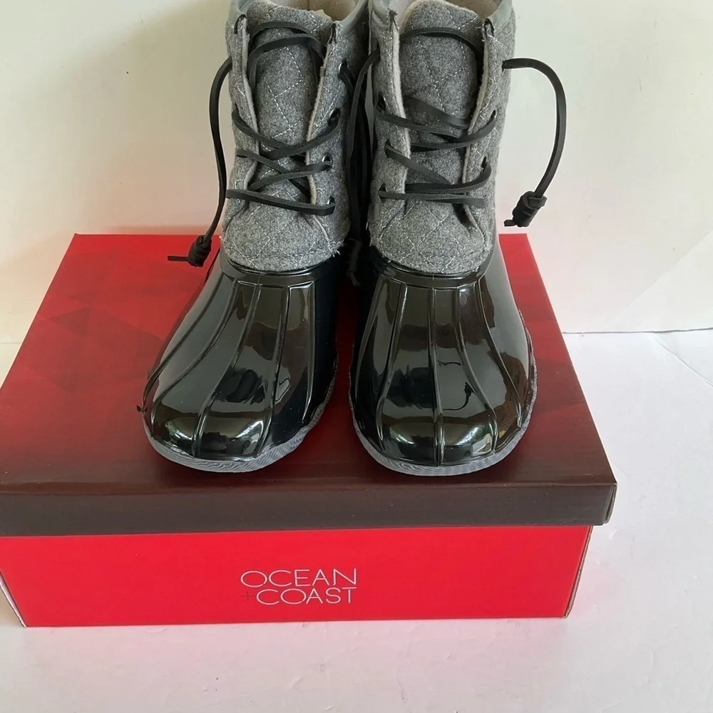 Ocean+Coast Waterproof Boots Quilted Gray Fabric Black Rubber Rain Snow 8 Medium